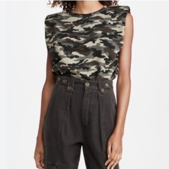 NWT-Endless Rose Camouflage Top - Picture 1 of 6